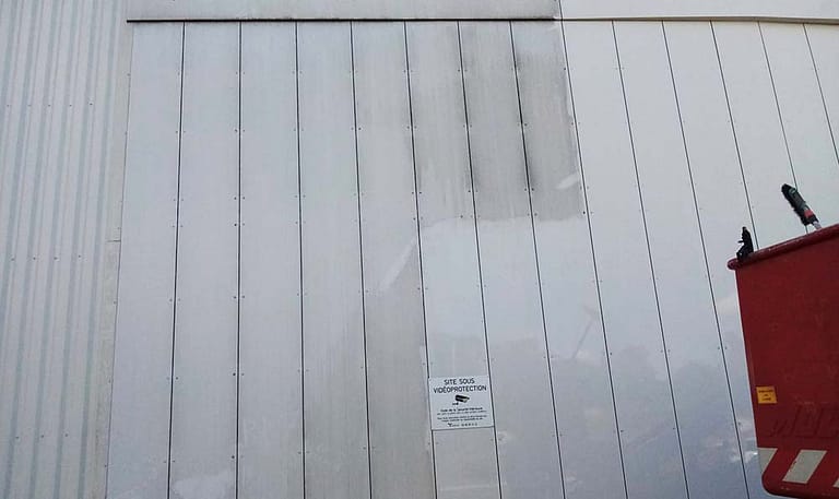 traitement bardage metallique avec pulveryclean 1 768x457
